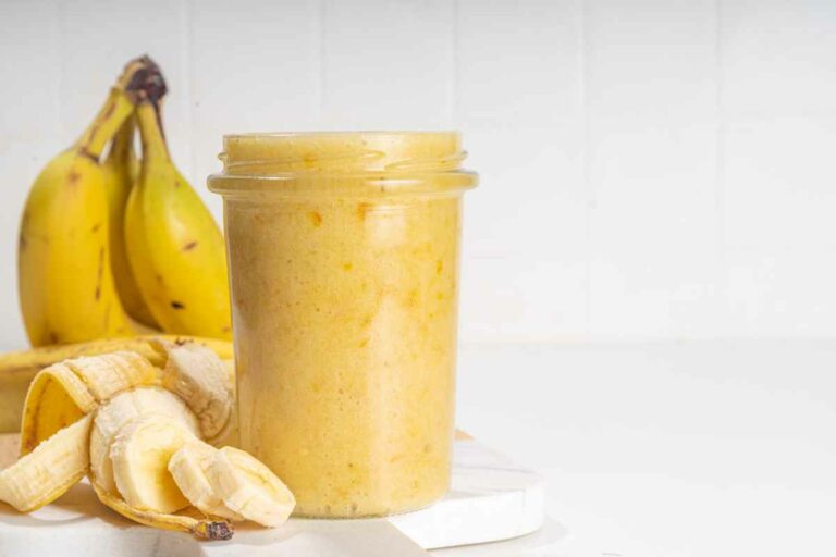 doce de banana com café